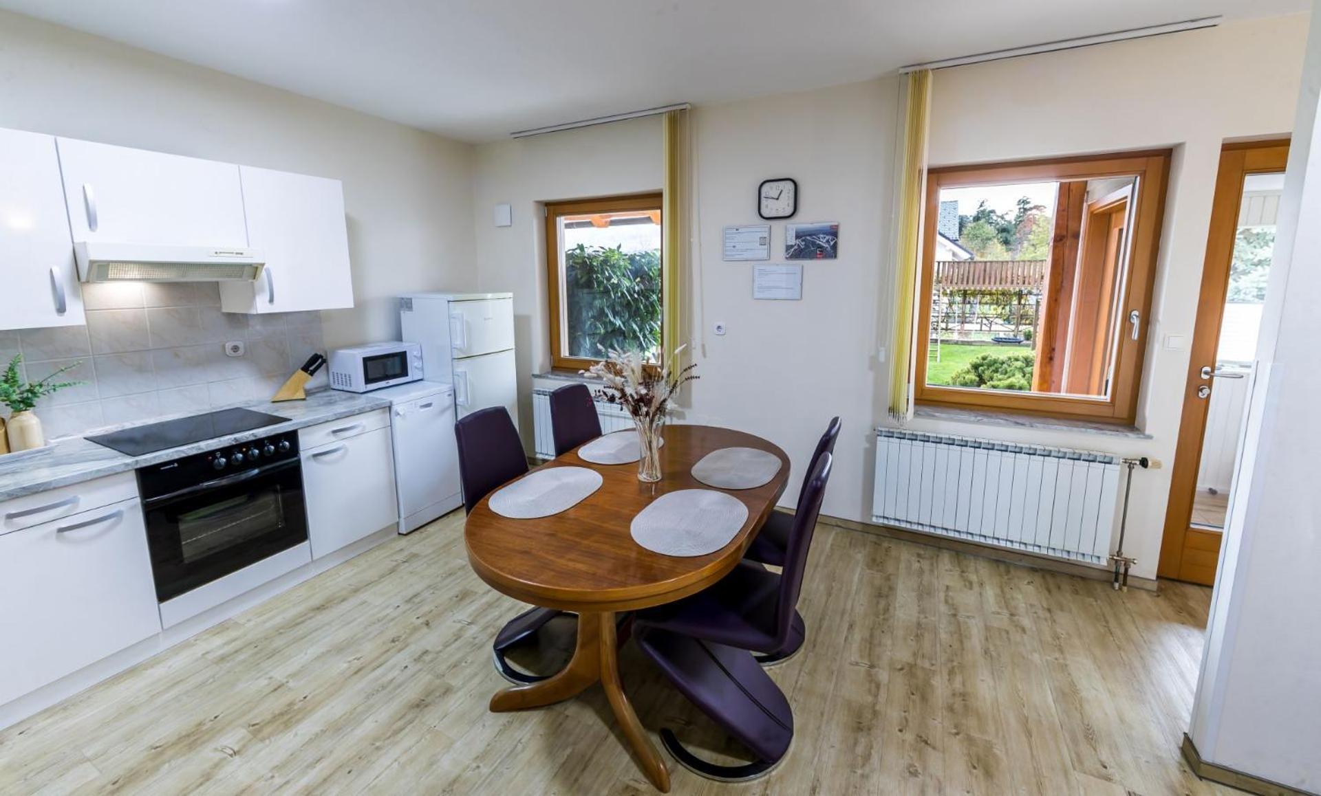 Zimzeleni Apartments Zreče Екстериор снимка