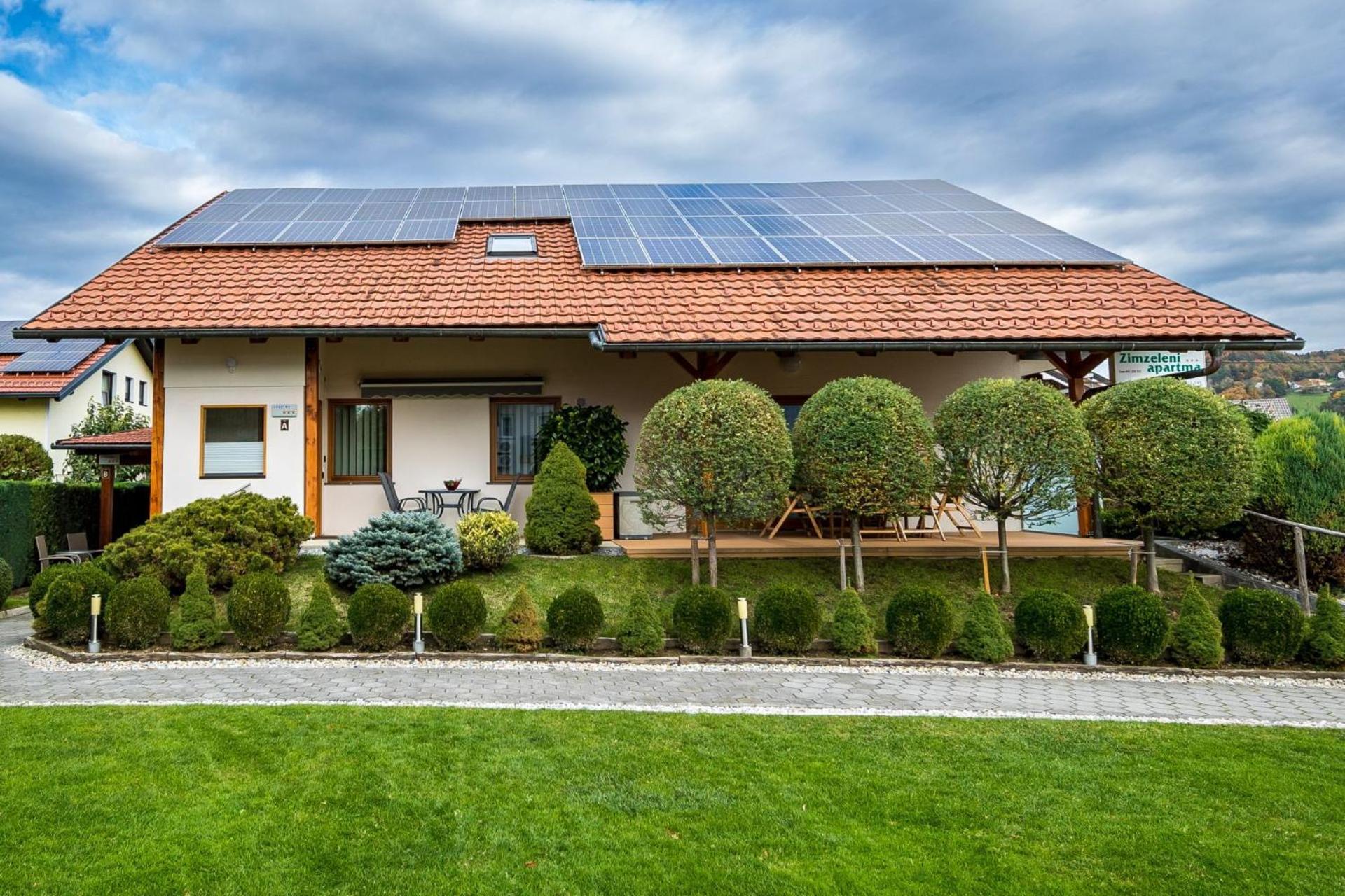 Zimzeleni Apartments Zreče Екстериор снимка